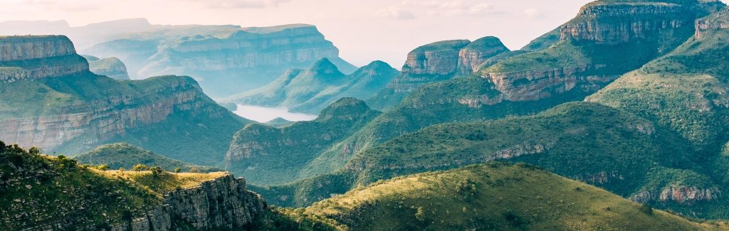 Vue des montagnes de Blyde River Canyon