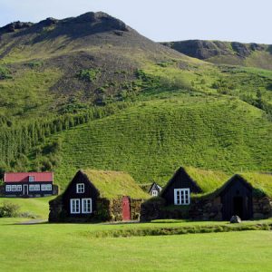Maisons recouvertes de pelouse en Islande