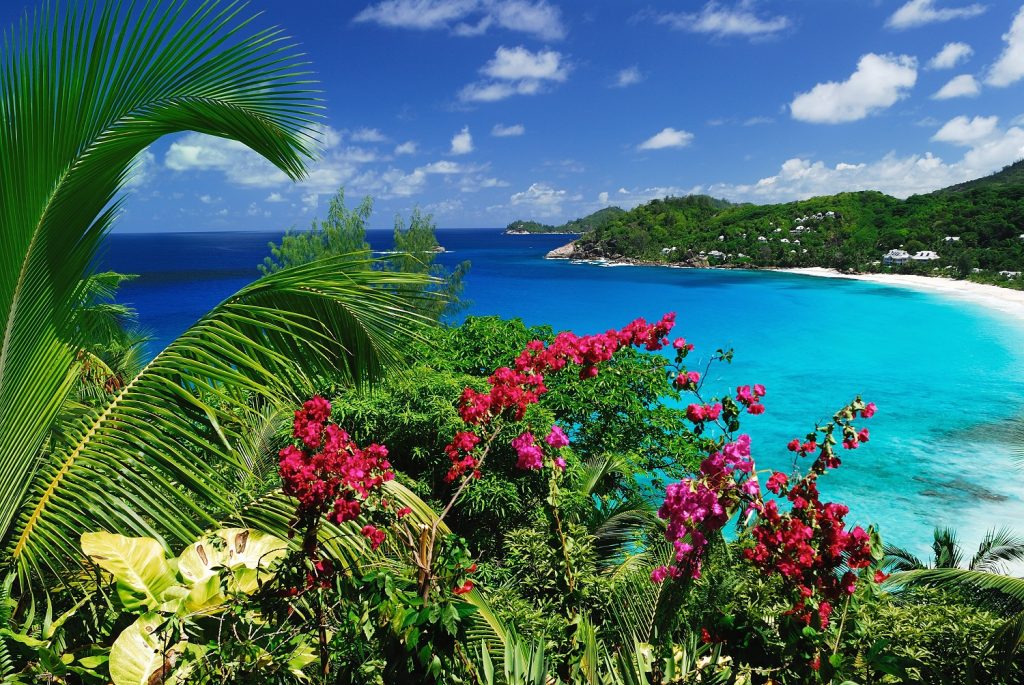 Mahé à Paslin aux Seychelles