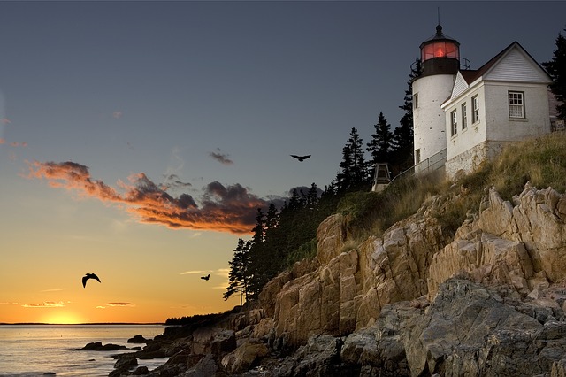 Phare au bord d'une falaise à Bar Harbor aux USA