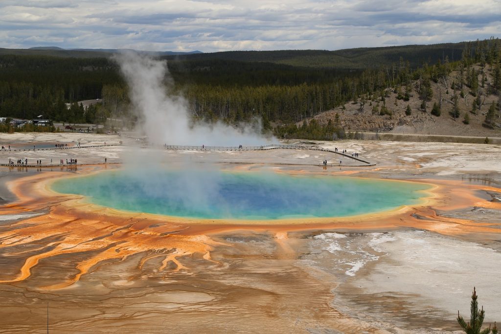 Grand prismatic spring à Yellowstone