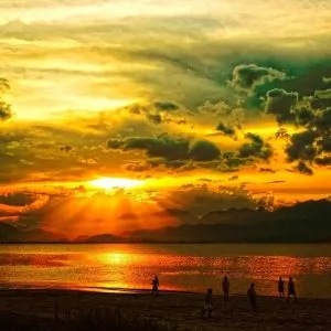 Coucher de soleil à Hanoï au Vietnam