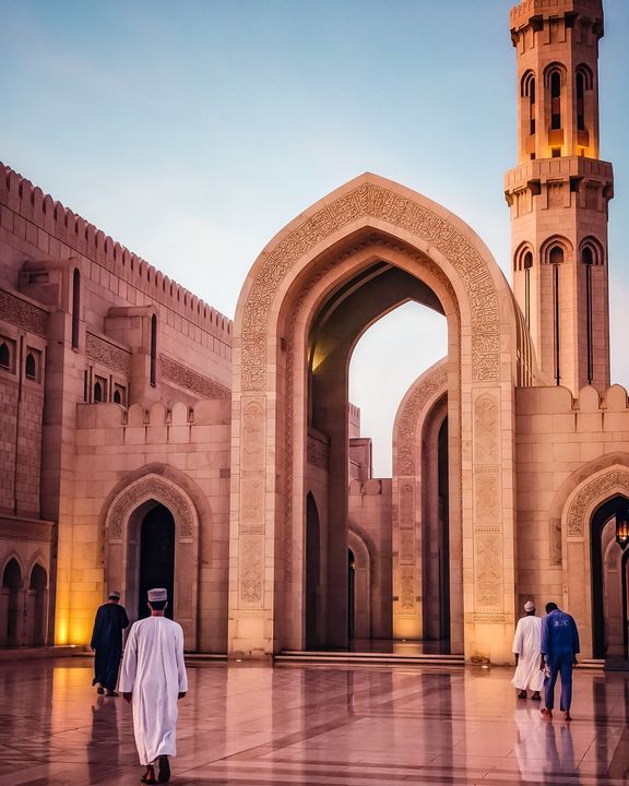 Découvrir le Sultanat d’Oman en 7 étapes clés