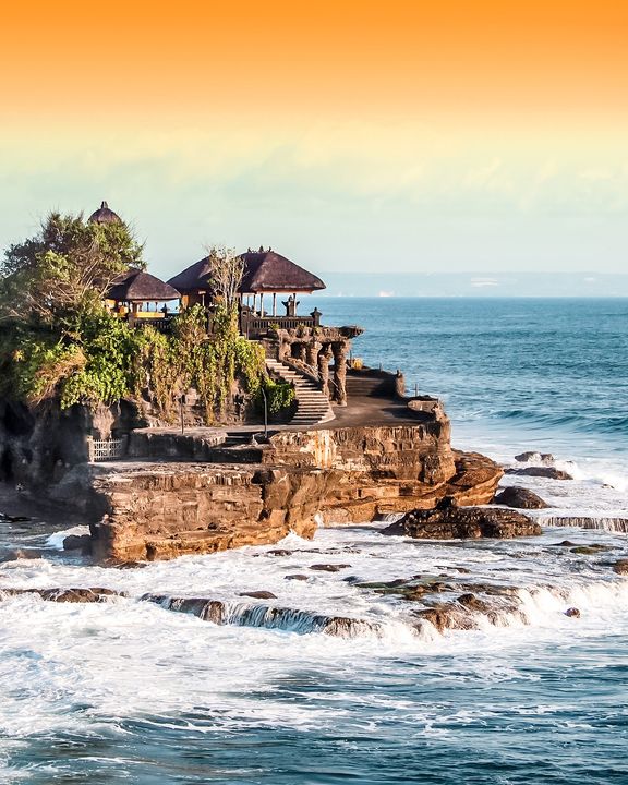 Connaissez vous la légende du temple de Tanah Lot à Bali ?