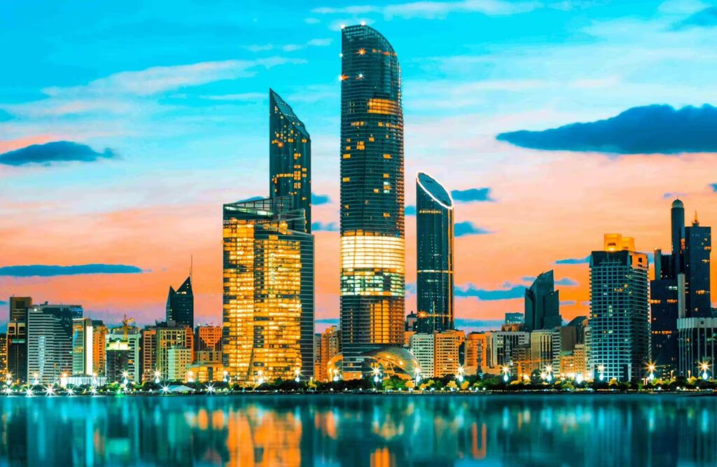 Gratte-ciel modernes, Dubaï, Émirats arabes unis.
