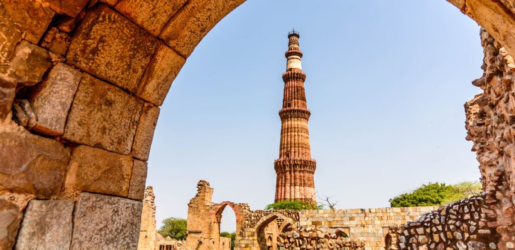 Le Qutb Minar, New Delhi, Inde du Nord